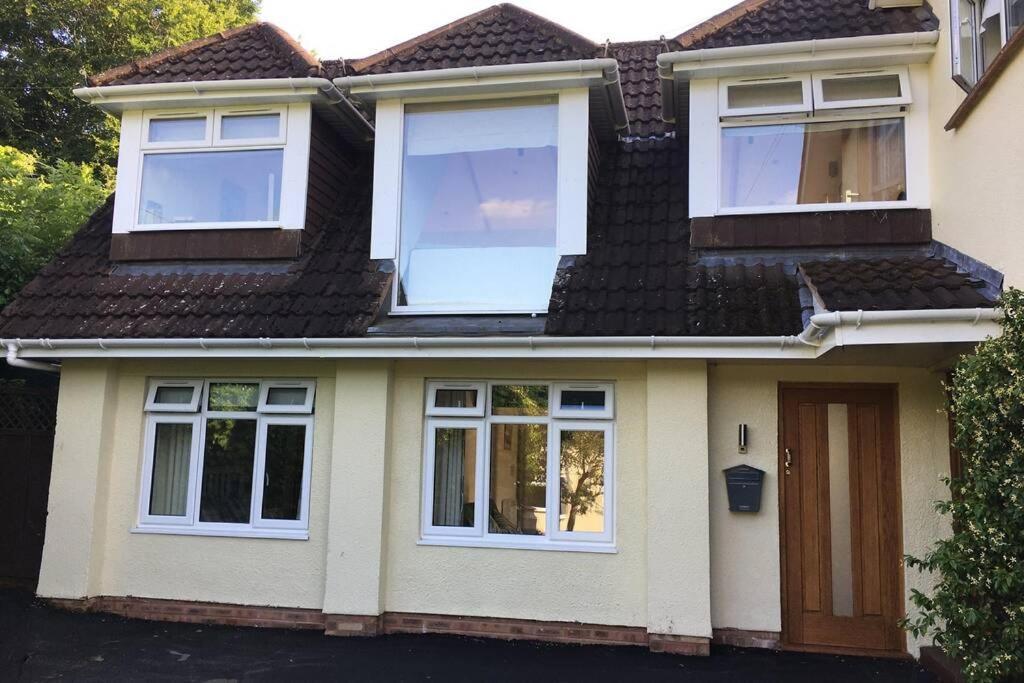 Lovely Ground Floor Apartment In Quiet Village Exeter Eksteriør billede
